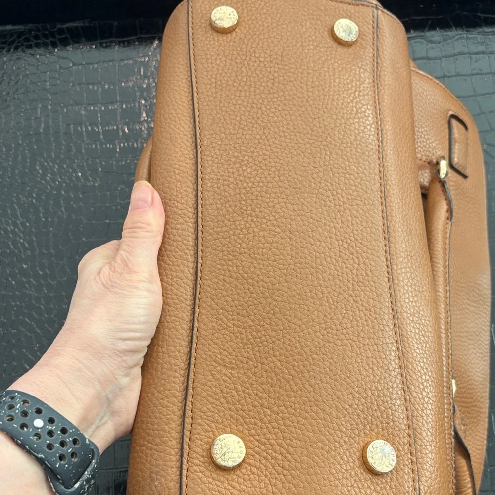 Michael Kors Tan Satchel with Gold Hardware - Picture 7 of 9